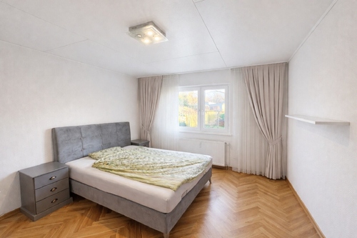EG-Zimmer 2 - 4 Zimmer Einfamilienhaus zum Kaufen in Berlin