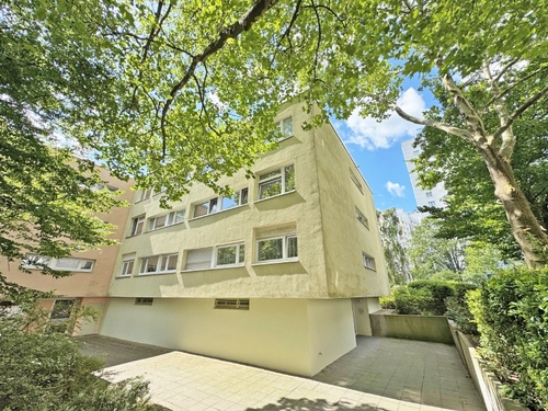 Vorderansicht - 3.5 Zimmer Etagenwohnung zum Kaufen in Berlin