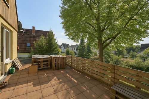 Terrasse - Generationenhaus mit Modernisierungsbedarf, gewerbliche Nutzung möglich