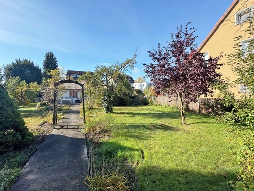 Garten - Baugrundstück im beliebten Blumenviertel – ruhig, sonnig, ideal gelegen