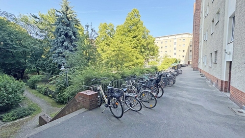 Hof - 4 Zimmer 4- Zimmerwohnung zum Kaufen in Berlin
