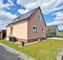 Ihr neues Zuhause: Großes Grundstück & modernisiertes Eigenheim - Berlin Treptow