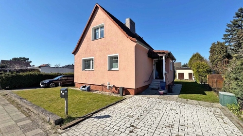 Vorderansicht - 3 Zimmer Einfamilienhaus zum Kaufen in Berlin