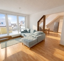 bezugsfreie, schicke Dachgeschosswohnung - Grenze Großziethen Lichtenrade - Schönefeld