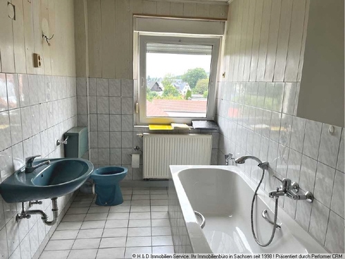 Blick Bad - 3- Zimmerwohnung mit 80,31 m² in Klingenberg zum Kaufen