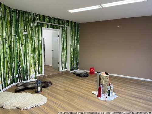 Blick Raum - Gewerbeobjekt (Büro, Produktion, Verkauf) in Dippoldiswalde