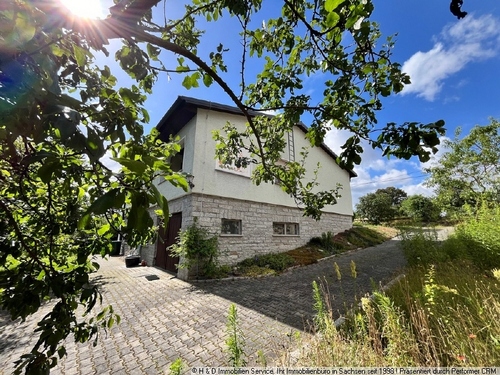 Blick Objekt - 6 Zimmer Einfamilienhaus zum Kaufen in Lampertswalde
