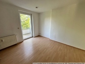 Blick Zimmer - 1- Zimmerwohnung mit 24,00 m&sup2; in Dresden zur Miete
