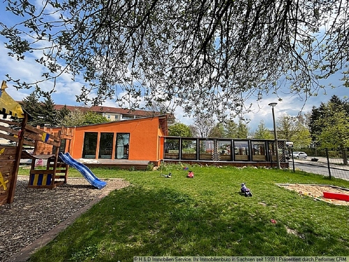Blick Objekt mit Spielplatz - Gaststätte, Restaurant, Lokal in Dippoldiswalde
