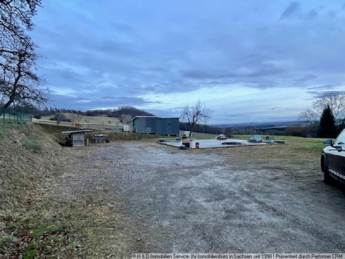 Blick Zufahrt Bauplatz - 