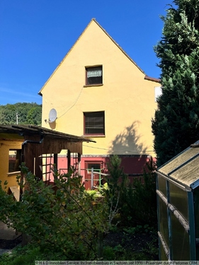 Blick Objekt - 4 Zimmer Einfamilienhaus in Freital