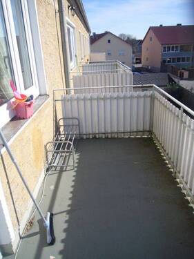 Balkon - 4 Zimmer Etagenwohnung in Waldkraiburg