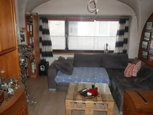 Wohnzimmer - 3 Zimmer Etagenwohnung in Bergen