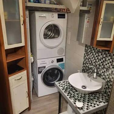 Bad mit Waschmaschine - 