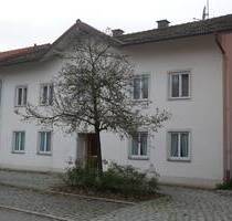 Viel Platz! - 270.000,00 EUR Kaufpreis, ca.  170,00 m² Wohnfläche in Kirchweidach (PLZ: 84558)