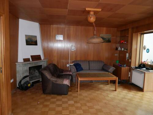 Wohnen - 9 Zimmer Mehrfamilienhaus, Wohnhaus zum Kaufen in Rosenheim
