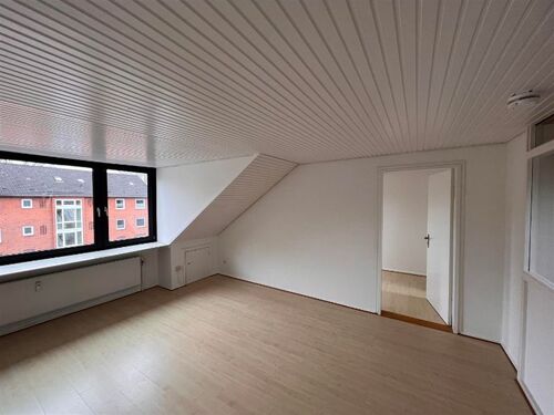 Wohnzimmer - Gemütliche 2-Zimmer-Wohnung zu vermieten!