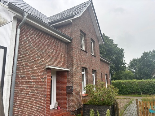 Außenansicht - Schöne 3 Zimmerwohnung mit Garten