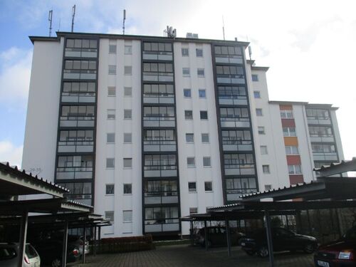 Balkonseite - 2-Zimmer-Wohnung mit Ausblick +verglastem Balkon