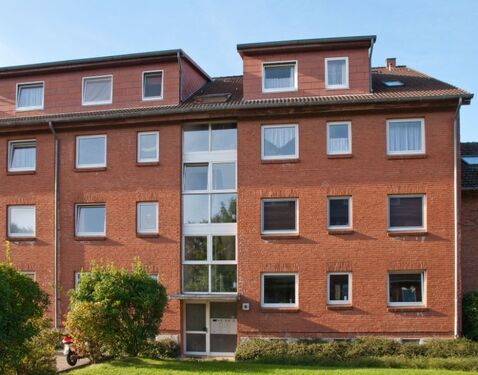 Foto - Attraktive 2-Zimmer-Wohnung - 560,00&nbsp;EUR Kaltmiete, ca.&nbsp; 66,90&nbsp;m&sup2;&nbsp;Wohnfl&auml;che