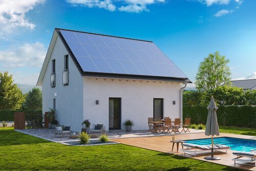 Gartenansicht mit Satteldach und PV-Anlage - 4 Zimmer Einfamilienhaus zum Kaufen in Berlin