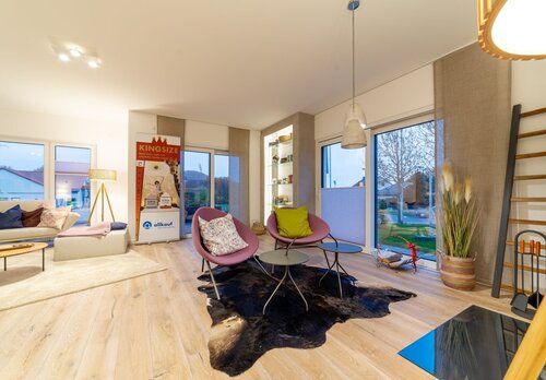 Wohnzimmer - Mehrfamilienhaus, Wohnhaus mit 192,87 m² in Frankfurt (Oder) zum Kaufen