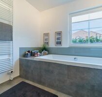 Lebens(t)räume im Bungalow: Stil trifft Comfort - Ruhla