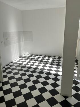 WhatsApp Image 2025-11-04 at 1 - 4 Zimmer Etagenwohnung in Dresden