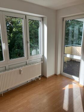 WhatsApp Image 2025-12-09 at 1 - 2 Zimmer Etagenwohnung zur Miete in Dresden