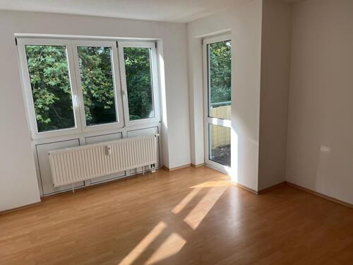 WhatsApp Image 2025-12-09 at 1 - 2 Zimmer Etagenwohnung in Dresden