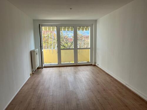 WhatsApp Image 2025-10-27 at 1 - 2-Zimmer-Wohnung mit Balkon im 4. OG