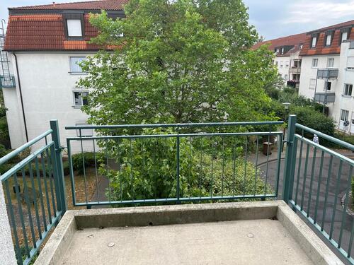 WhatsApp Image 2025-07-04 at 0 - 2-Zimmer-Wohnung mit Balkon und Laminat