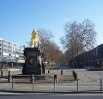 4-Zimmer-Wohnung auf dem Neutstädter Markt mit Loggia mit tollem Blick - Dresden Innere Neustadt