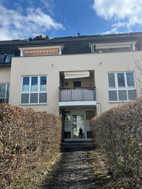 WhatsApp Image 2026-04-02 at 1 - 4 Zimmer Etagenwohnung zur Miete in Dresden