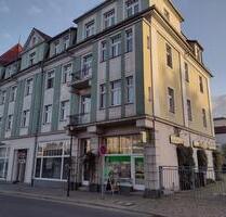 Ladenbüro in Radebeul-West, direkt gegenüber vom S-Bahn-Haltepunkt