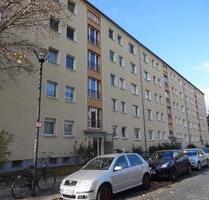 Johannstadt: 2-Zimmer-Wohnung mit Tageslichtbad - Dresden Pirnaische Vorstadt