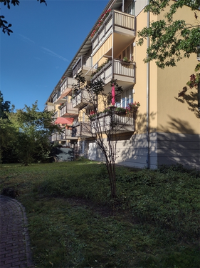 IMG_20230905_174943993_HDR - Klotzsche: 2-Zimmer-Wohnung mit Balkon, Wannenbad