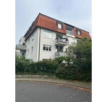 2-Zimmer-Wohnung mit Balkon und neuem Vinylbelag im1. OG - Dresden Pieschen-Nord/Trachenberge
